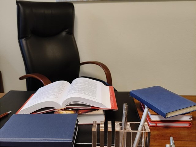 Falsedad documental meramente formal: intranscendencia penal